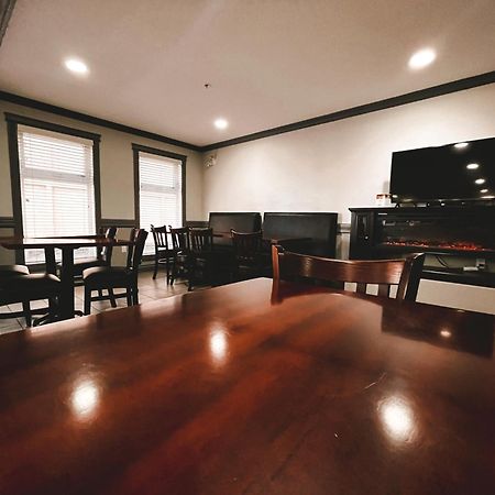 Quality Inn & Suites Hinton Zewnętrze zdjęcie