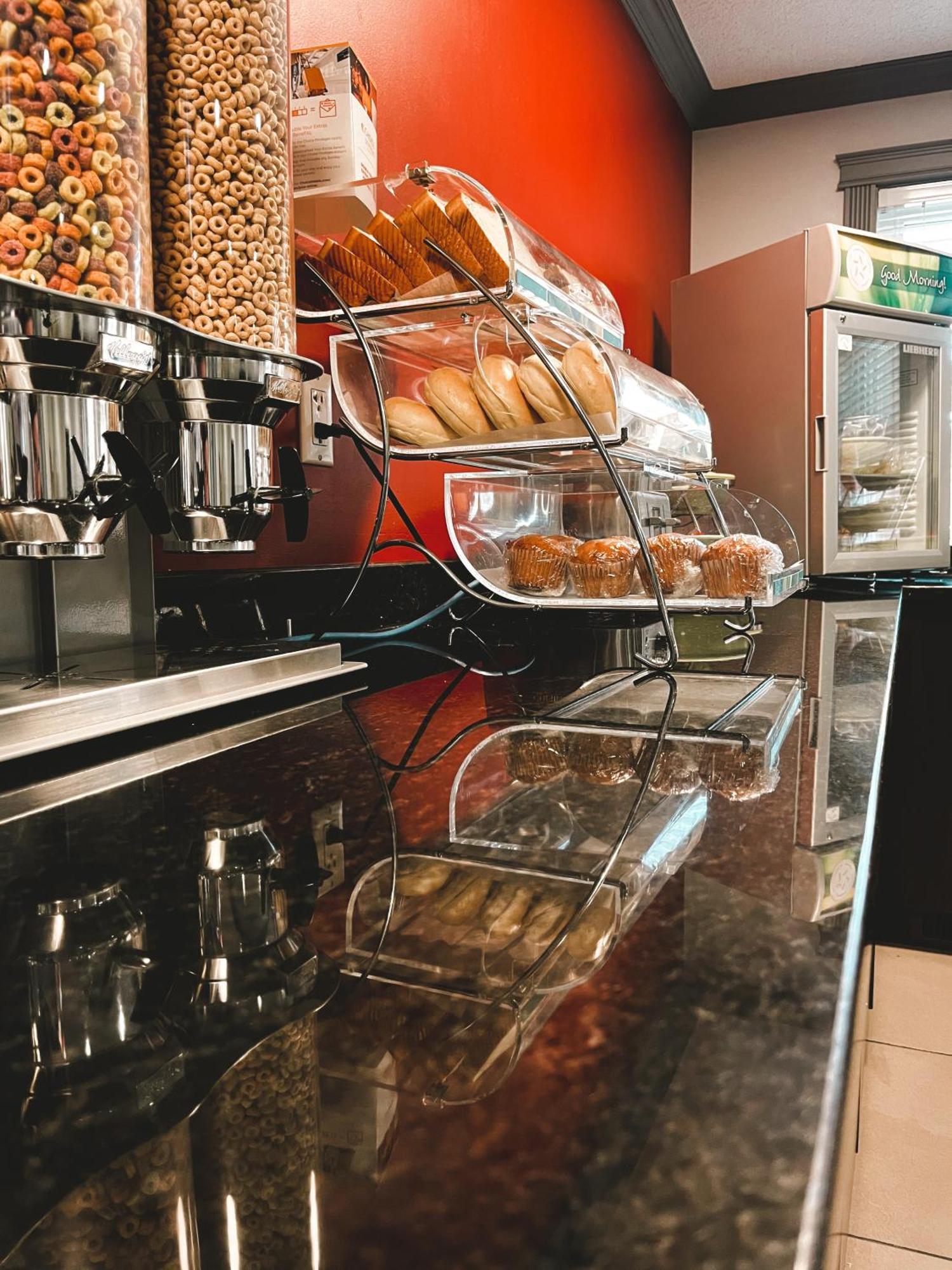 Quality Inn & Suites Hinton Zewnętrze zdjęcie