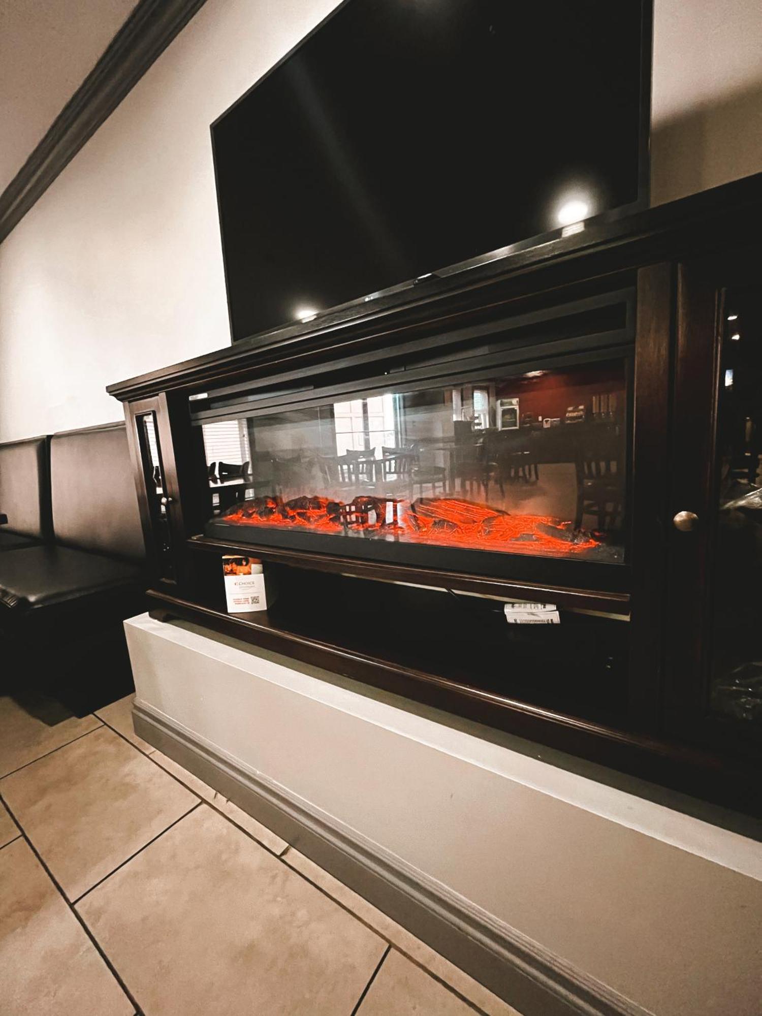 Quality Inn & Suites Hinton Zewnętrze zdjęcie
